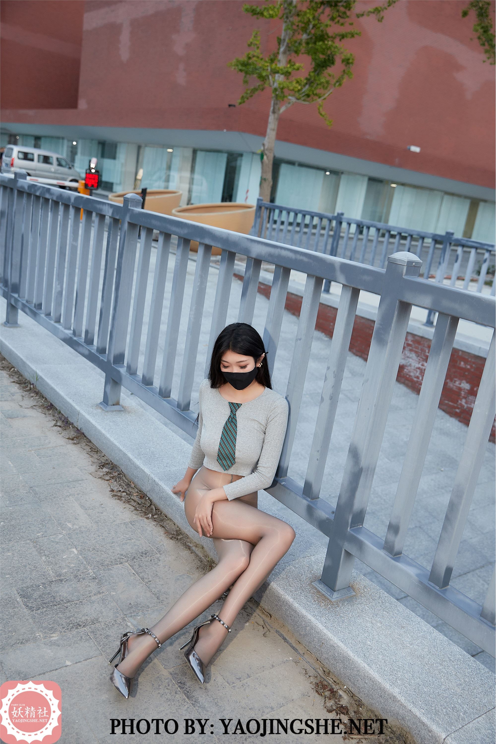 妖精社  2020.12.16 T2044《下班路上》苏伟